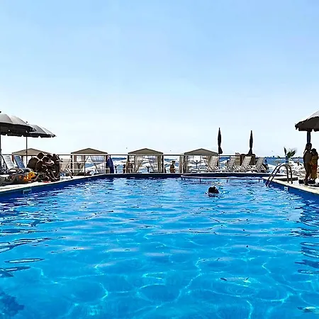 Hotel Marty's Beachfront 5*